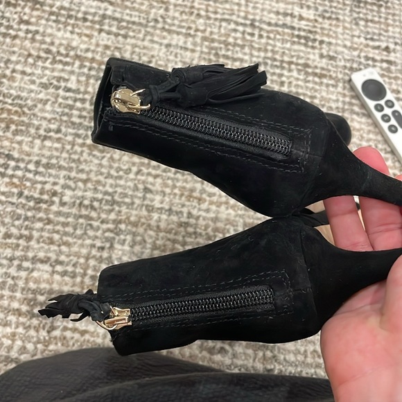 ANN TAYLOR ankle suede heeled booties - Picture 4 of 5